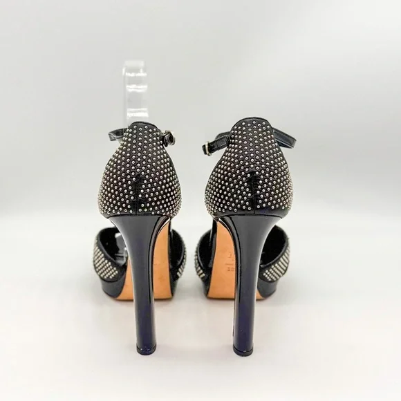ALEXANDER McQUEEN Black Studded Leather Peep-Toe T-Bar Platform Heel Size: 8.5 - Picture 2 of 5